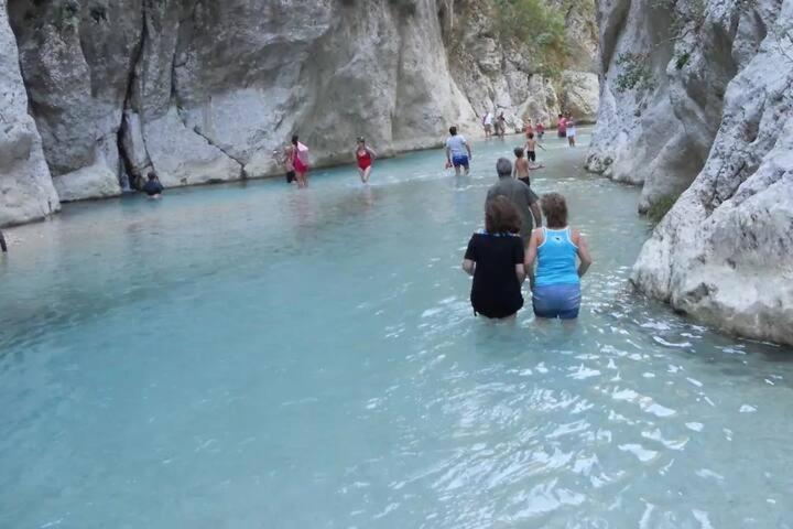 Ionian Blue Suite بريفيزا المظهر الخارجي الصورة